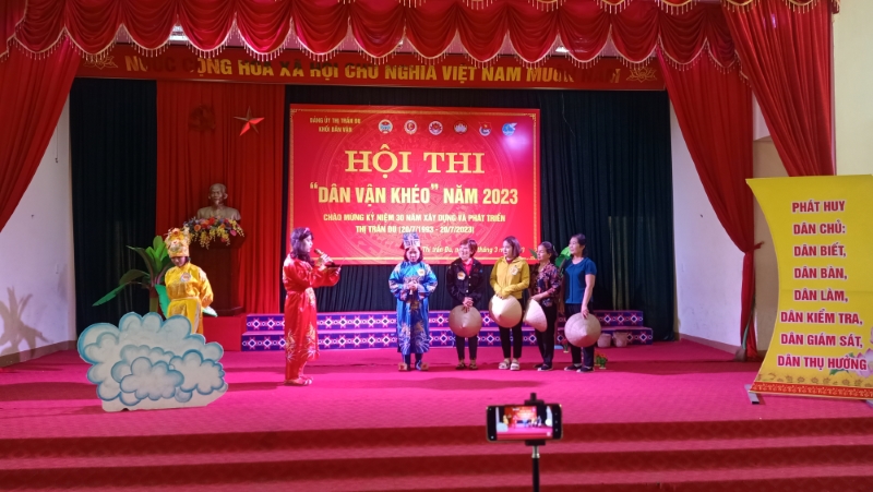 Kịch bản chào sân dân vận ấn tượng, thu hút người nghe