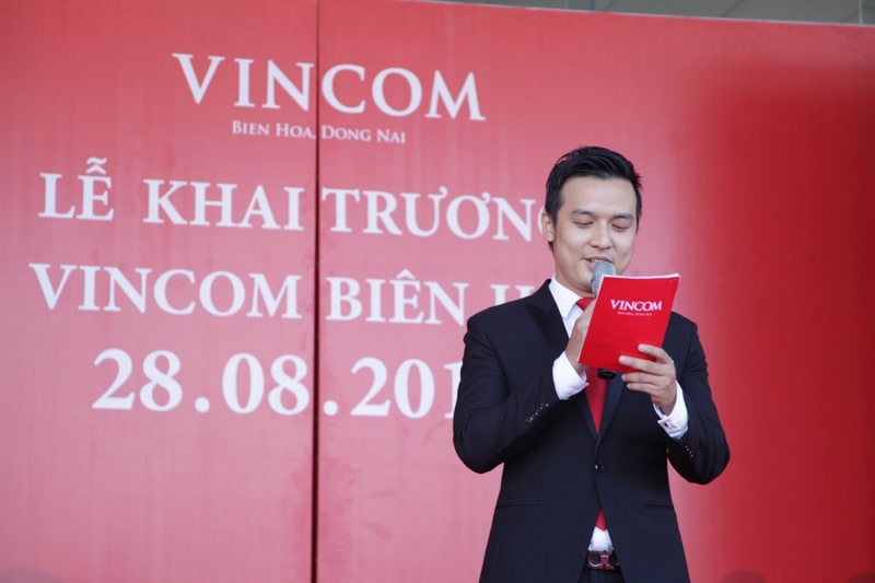 Kịch bản MC lễ khai trương giúp sự kiện diễn ra mượt mà hơn