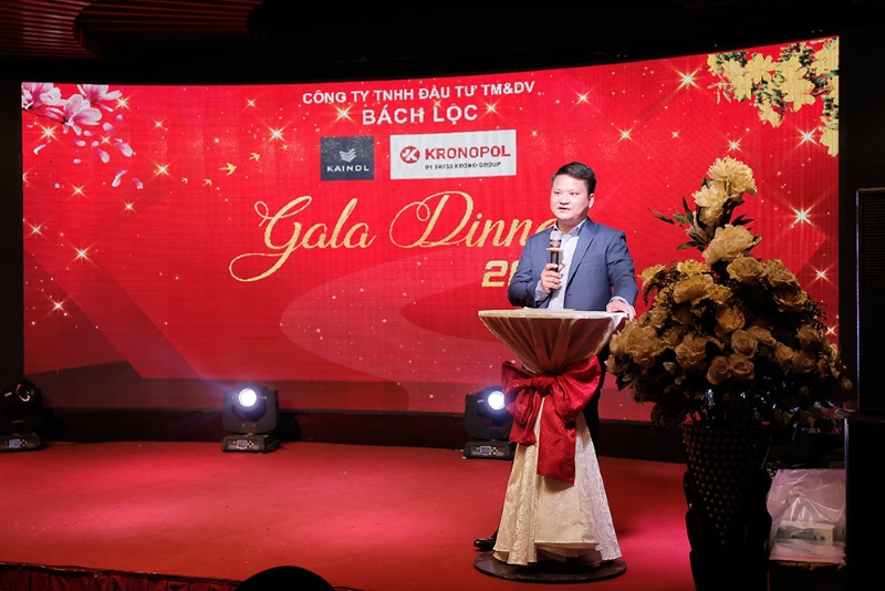 Mẫu bài phát biểu đêm Gala dinner ý nghĩa cho giám đốc 
